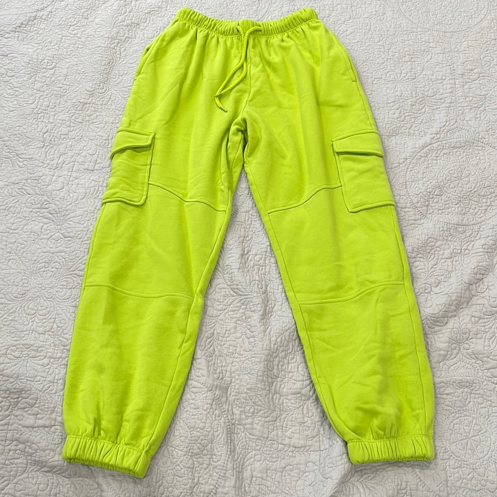 Nordstrom BP jogger sweats. Never worn without tag. Lime green color.